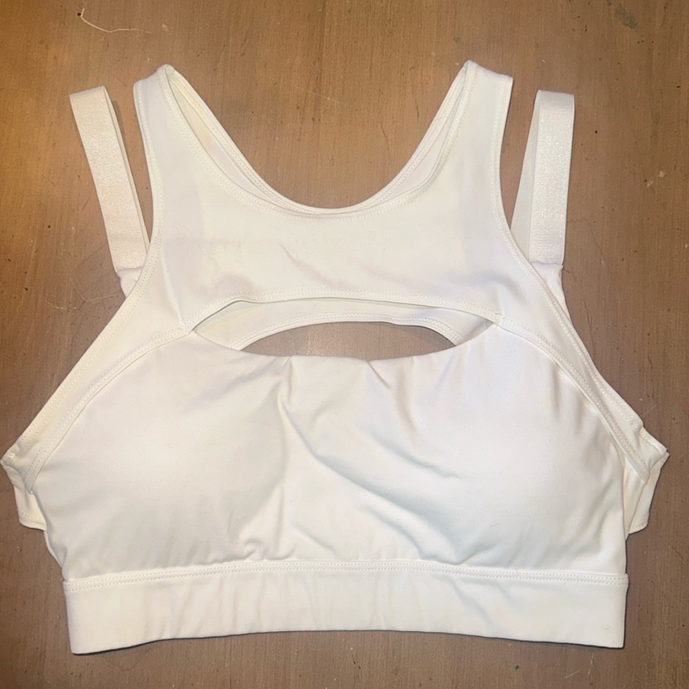 Brand New NVGTN Sports Bra